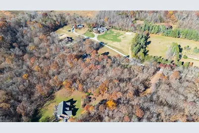 8823 Sherbow Road, Kernersville, NC 27284 - Photo 5