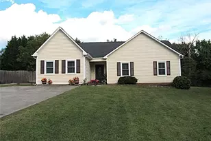 229 Creeksedge Ct, Winston-Salem, NC 27105 - Photo 17