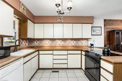 454 Southpoint Trail, Semora, NC 27343 - Photo 13