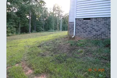 2521 Henley Lane, Walkertown, NC 27051 - Photo 3