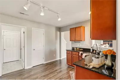 4 Trotters Run, Thomasville, NC 27360 - Photo 9