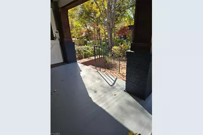 724 Summit Street, Walnut Cove, NC 27052 - Photo 7