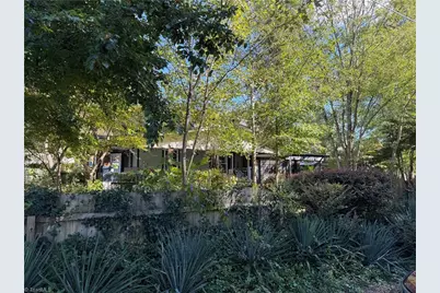 724 Summit Street, Walnut Cove, NC 27052 - Photo 3