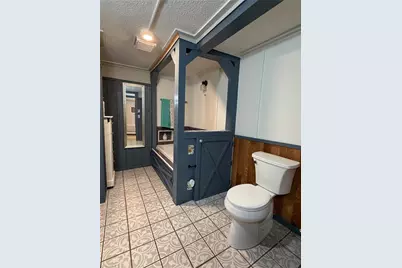 724 Summit Street, Walnut Cove, NC 27052 - Photo 15