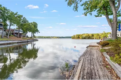147 Badin Lake Circle, New London, NC 28127 - Photo 27