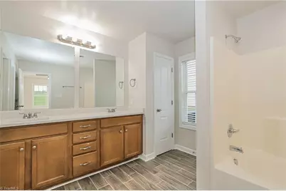 8 Trotters Run, Thomasville, NC 27360 - Photo 11