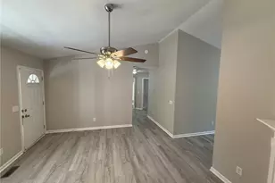 8111 Oak Arbor Rd, Greensboro, NC 27455 - Photo 15