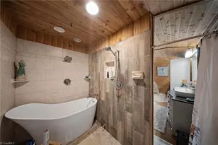 1307 Oakridge Farm Hwy, Mooresville, NC 28115 - Photo 17