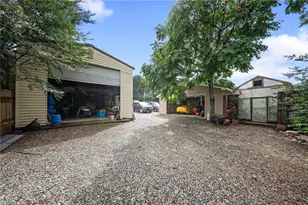 1307 Oakridge Farm Hwy, Mooresville, NC 28115 - Photo 47