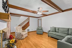 801 Gretchen Ln, Greensboro, NC 27410 - Photo 5