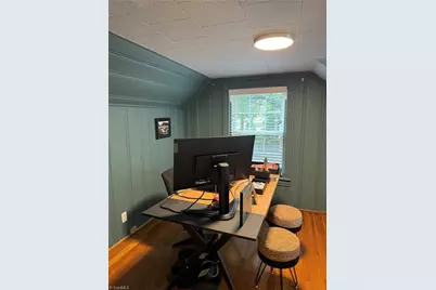 909 Knollwood Street, Winston-Salem, NC 27103 - Photo 17