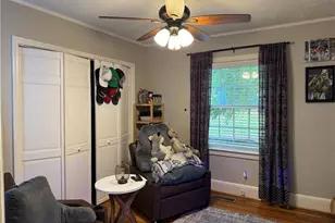 909 Knollwood St, Winston-Salem, NC 27103 - Photo 13