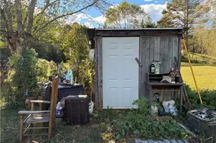 250 High Meadow Trail, Ararat, NC 27007 - Photo 27