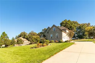 5402 Effieham St, Oak Ridge, NC 27310 - Photo 3