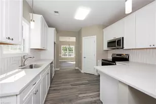 1875 Paragon Dr, Winston-Salem, NC 27127 - Photo 17