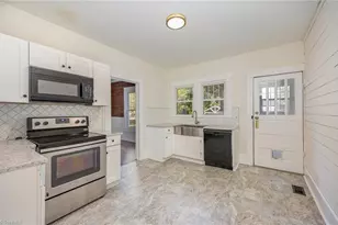 909 Burlington Ave, Gibsonville, NC 27249 - Photo 15