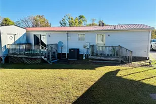 4177 Dawnwood Dr, Trinity, NC 27370 - Photo 3