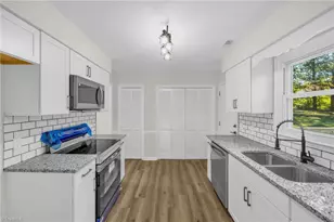 5226 Shaddowfax Dr, Kernersville, NC 27284 - Photo 11