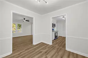 5226 Shaddowfax Dr, Kernersville, NC 27284 - Photo 9