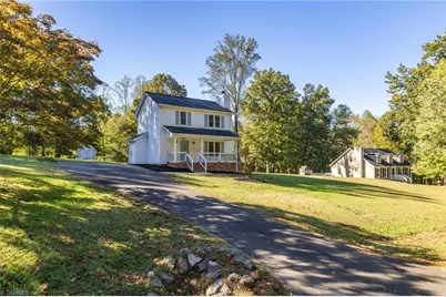 5226 Shaddowfax Drive, Kernersville, NC 27284 - Photo 3