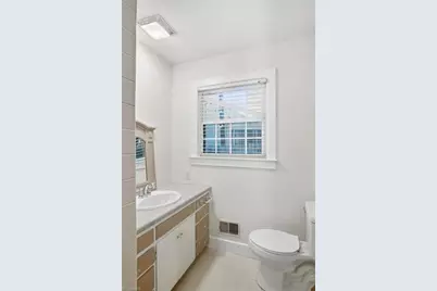 2608 Stratford Drive, Greensboro, NC 27408 - Photo 17