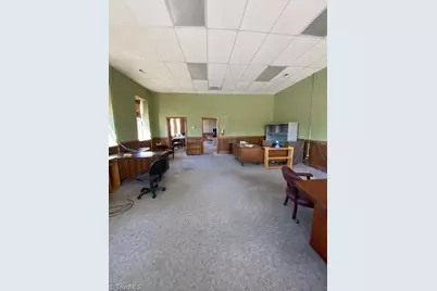 2 N Salisbury Street, Denton, NC 27239 - Photo 7