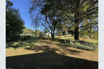 149 Vance Street, Dobson, NC 27017 - Photo 35