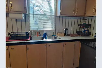 1609 Kennedy Road, Thomasville, NC 27360 - Photo 13