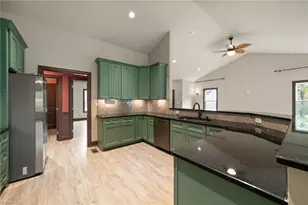 4045 Clapp Mill Rd, Burlington, NC 27215 - Photo 19