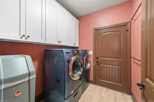 4045 Clapp Mill Rd, Burlington, NC 27215 - Photo 15