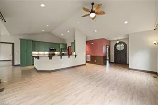 4045 Clapp Mill Rd, Burlington, NC 27215 - Photo 15