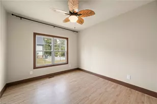 4045 Clapp Mill Rd, Burlington, NC 27215 - Photo 13