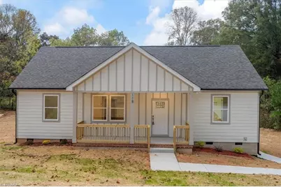 118 Aspen Street, Yadkinville, NC 27055 - Photo 1