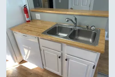 646 Washington Street, Eden, NC 27288 - Photo 15