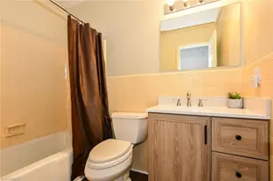 627 Spring Garden Cir, High Point, NC 27260 - Photo 15