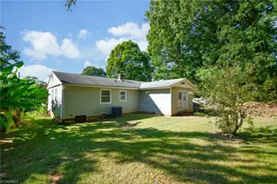 627 Spring Garden Cir, High Point, NC 27260 - Photo 23