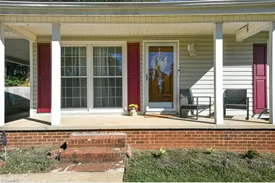 627 Spring Garden Circle, High Point, NC 27260 - Photo 5