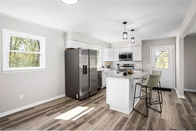 5109 P G Drive, Jonesville, NC 28642 - Photo 9