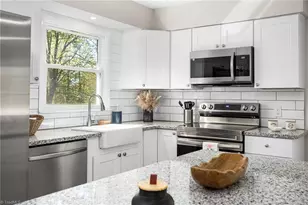 5109 P G Dr, Jonesville, NC 28642 - Photo 7