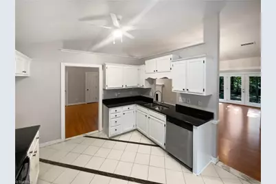 4004 Baywater Point, High Point, NC 27265 - Photo 15