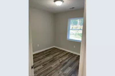 1100 Crescent Drive #13, Reidsville, NC 27320 - Photo 7