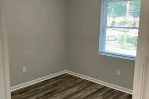 1100 Crescent Dr, Reidsville, NC 27320 - Photo 7