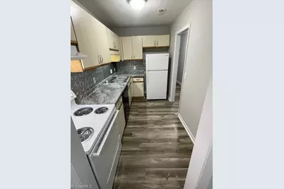 1100 Crescent Drive #13, Reidsville, NC 27320 - Photo 9