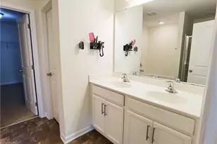 346 Sapphire Rd, Burlington, NC 27215 - Photo 11