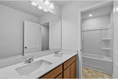 5375 Spicewood Lake Lane, Winston-Salem, NC 27106 - Photo 29