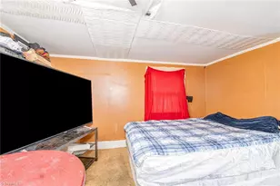 628 Early Ave, Eden, NC 27288 - Photo 9