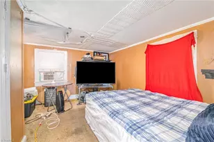 628 Early Ave, Eden, NC 27288 - Photo 11