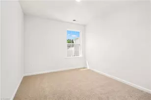 212 Canopy Dr, Graham, NC 27253 - Photo 9