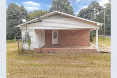 305 Broad Street, Reidsville, NC 27320 - Photo 3