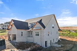 3054 Scarlet Tanager Dr, Winston-Salem, NC 27106 - Photo 3